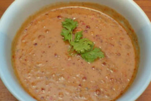 thaise saté pindasaus
