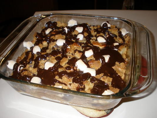 s'mores broodpudding