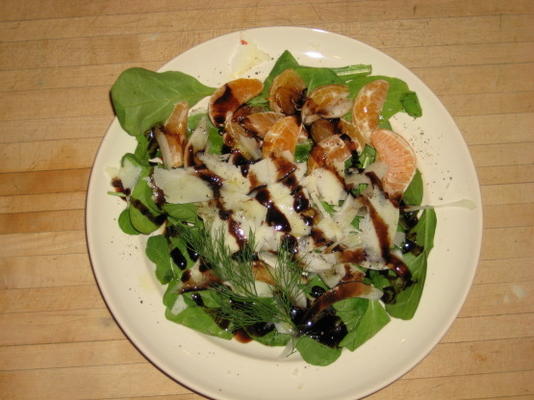 rucola salade met venkel, sinaasappels en pecorino romano