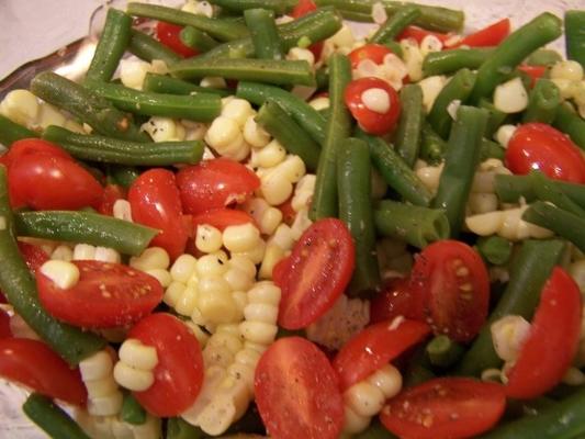 jeanne's sperziebonen, maïs en cherry tomatensalade