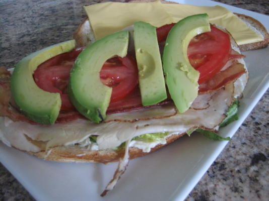 super makkelijke cobb salad sandwich (deli-stijl)