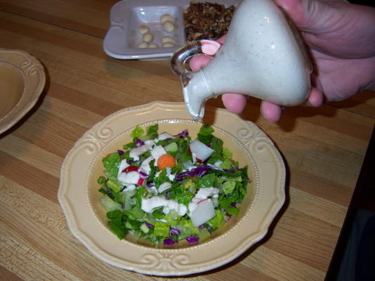 Parmezaanse pepersalade dressing (dlife)