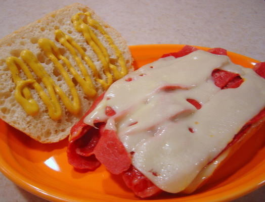 Papa's gestoomde corned beef sandwiches