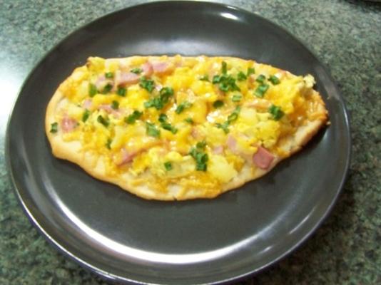 ham en ei Hawaiiaanse pizza