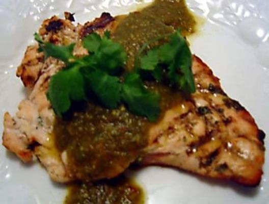 gegrilde kip met chili verde saus