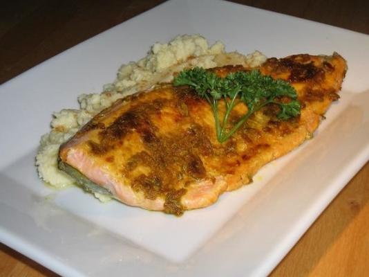 specerij gewreven forel met bloemkoolpuree