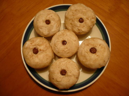 glutenvrije, gekruide mini-muffins voor bananen