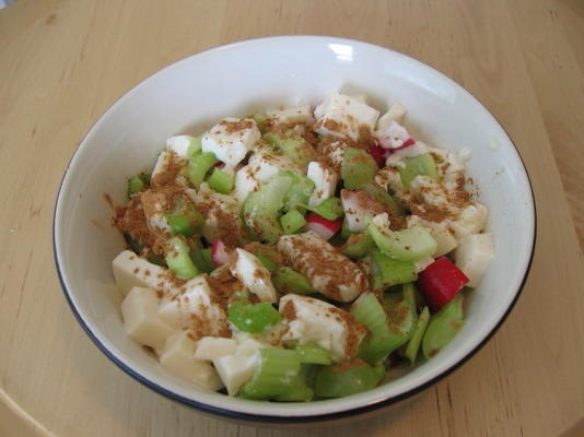 kaneel druivensalade met tofu