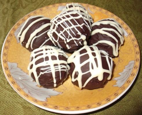 snelle en gemakkelijke abrikozen- en noottruffels