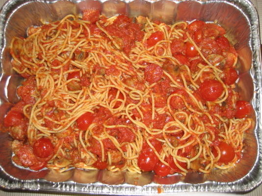 spaghettisaus met drie tomaten