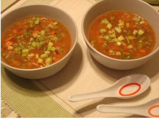 vegetarische manchow-soep