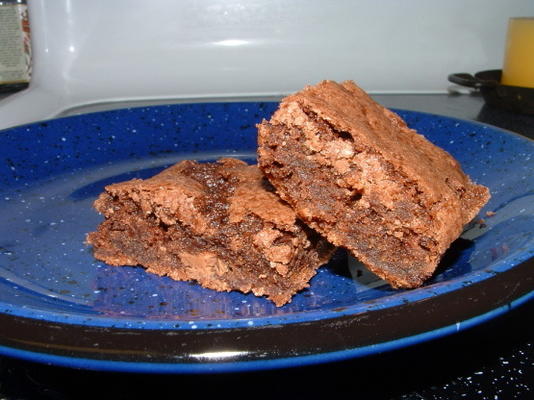 taai brownie mix (brownies)