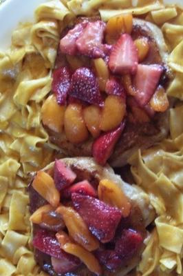 varkenshaas met aardbei loquat saus