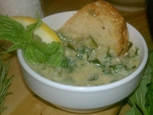 neopolitische zuppa di zucchine