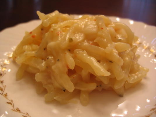 mozzarella aardappelbraadpan met zongedroogde tomaten en basilicum