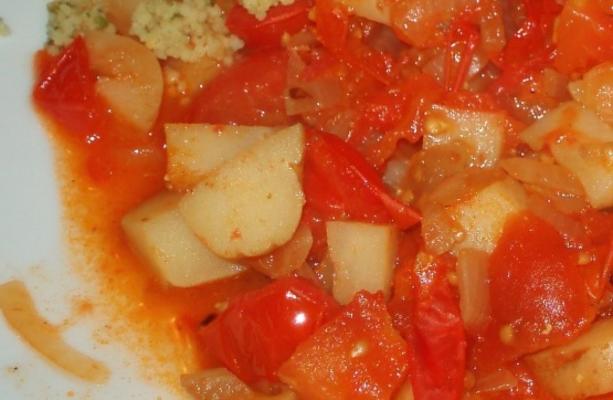 gemakkelijke tomaat en aardappelkerrie