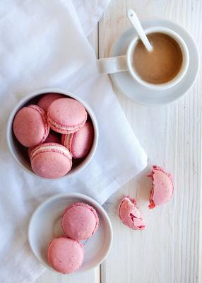 frambozen-kokos-franse macarons