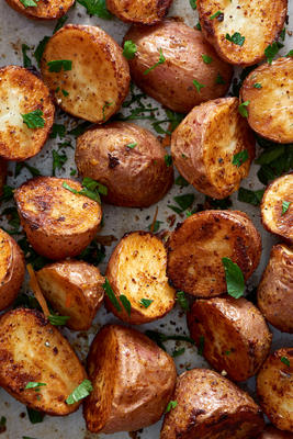 Geroosterde Dijon-aardappelen met 3 ingrediënten